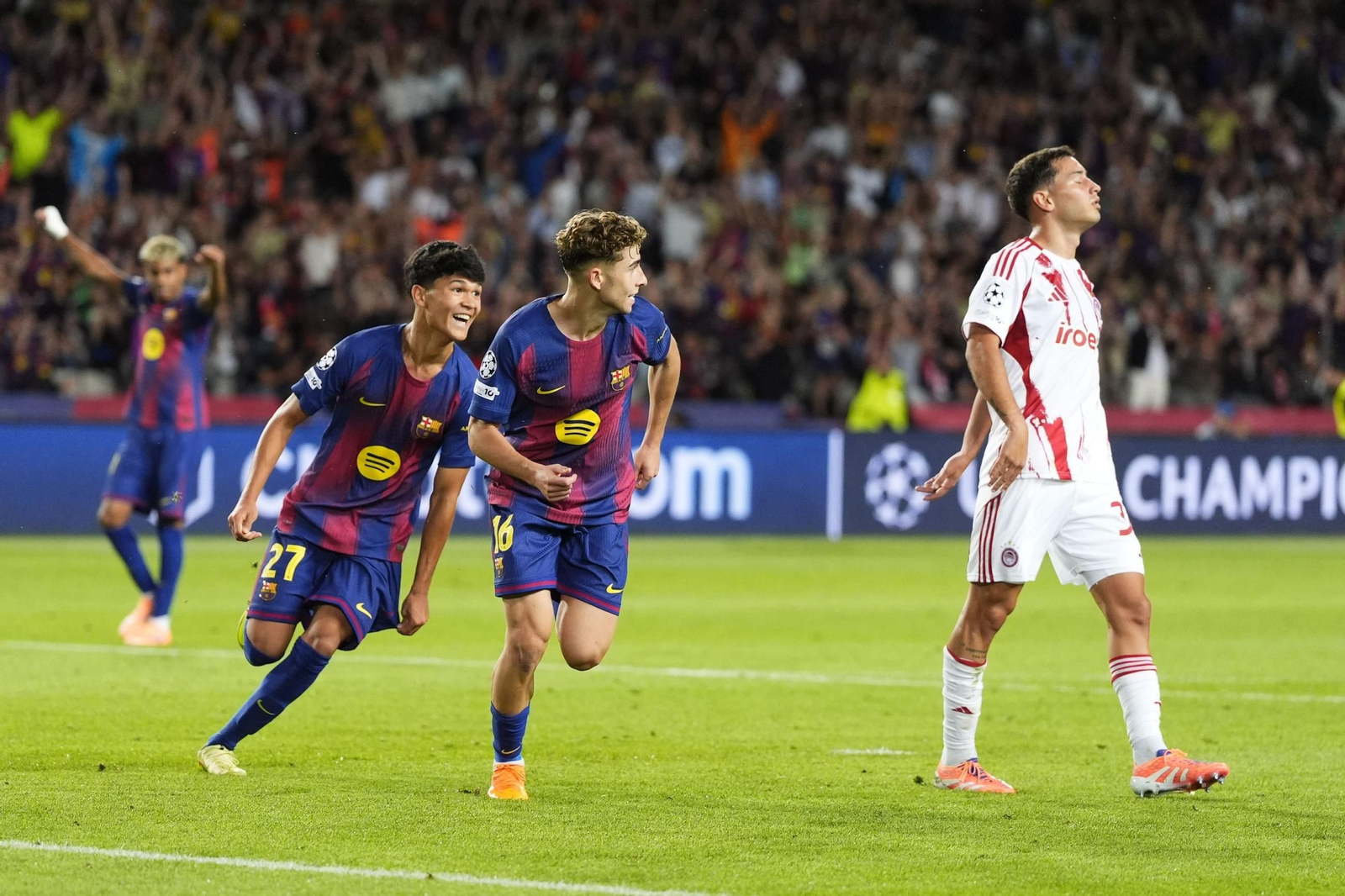 Las fotos del Barcelona-Olympiacos