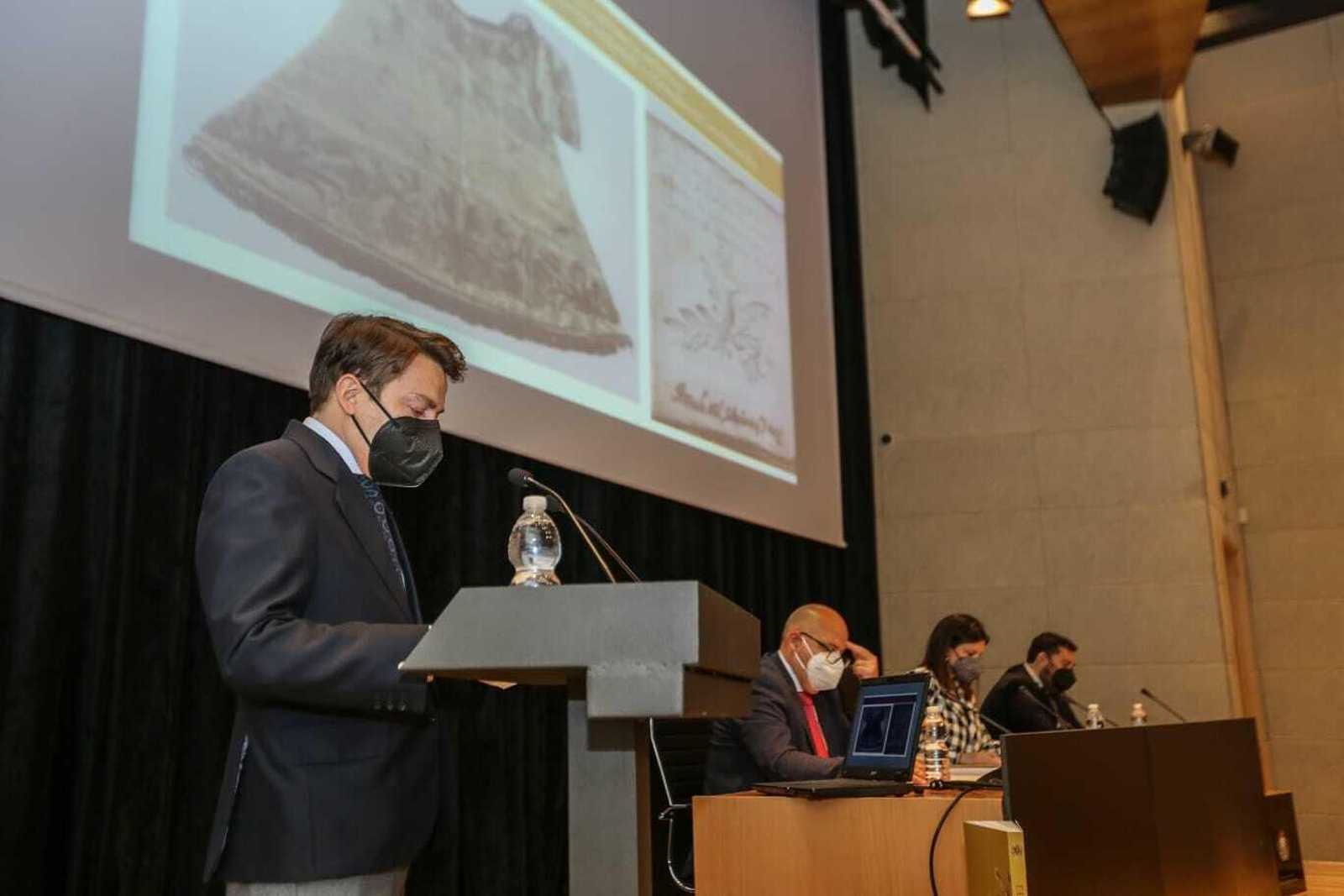 Sábado de Pasión en San Fernando: Presentación de 'Insula Fidei'