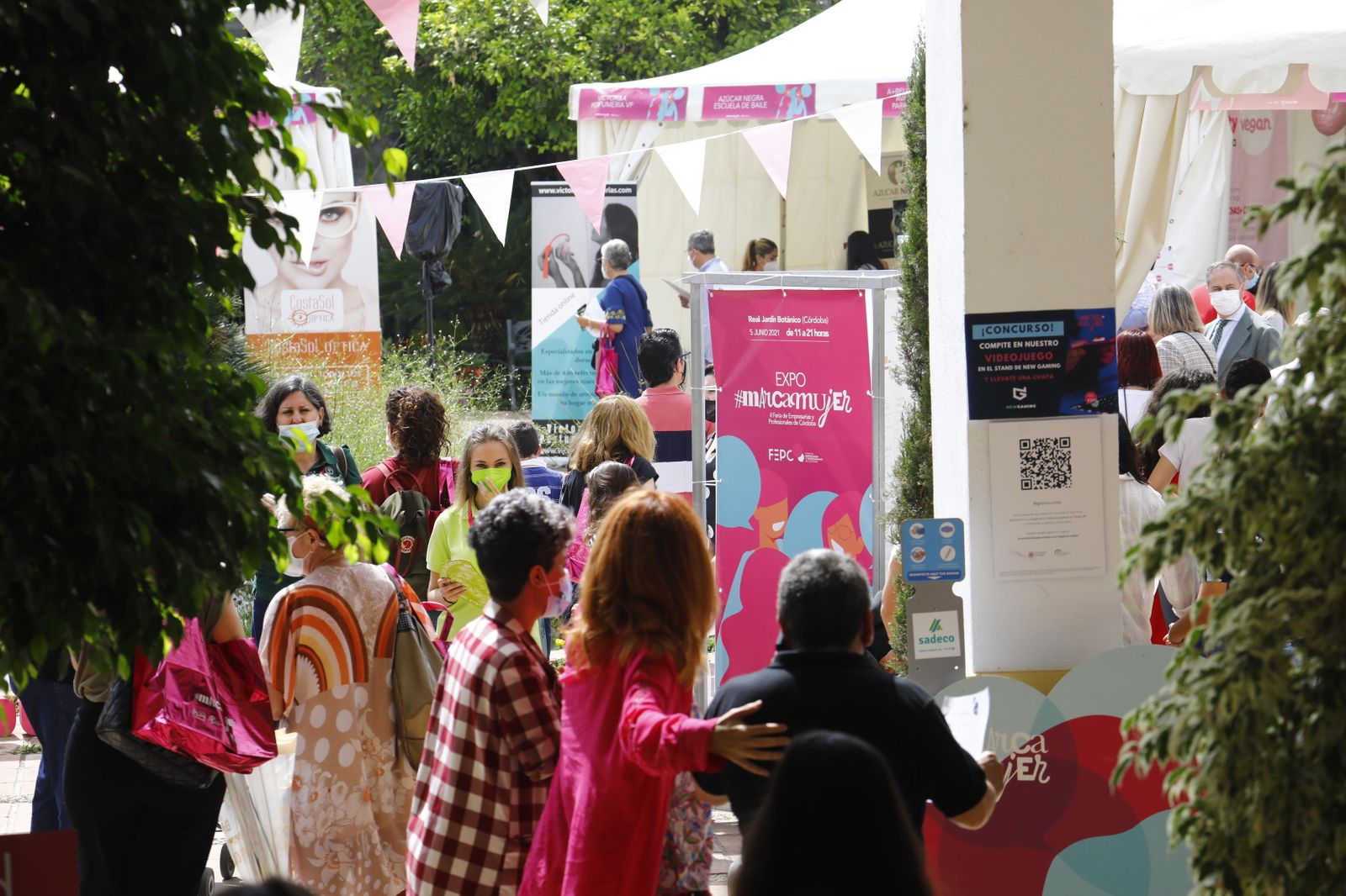 La segunda Feria de Empresarias y profesionales de Córdoba, en imágenes