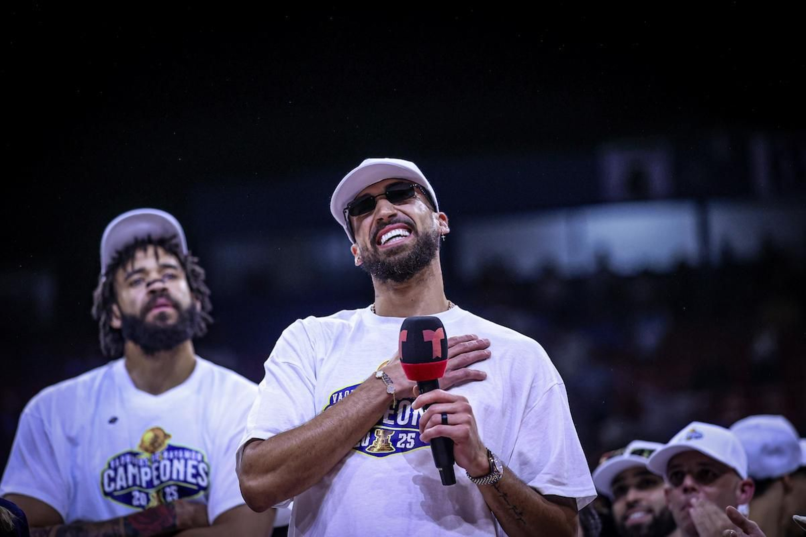 Título y despedida: Así festejó Chris Duarte la corona en Puerto Rico