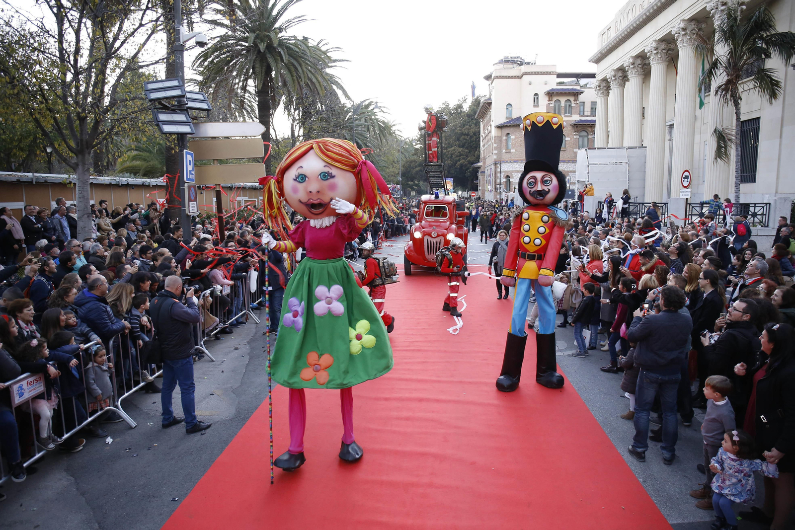 Fotos de la Cabalgata de Reyes en Málaga capital.