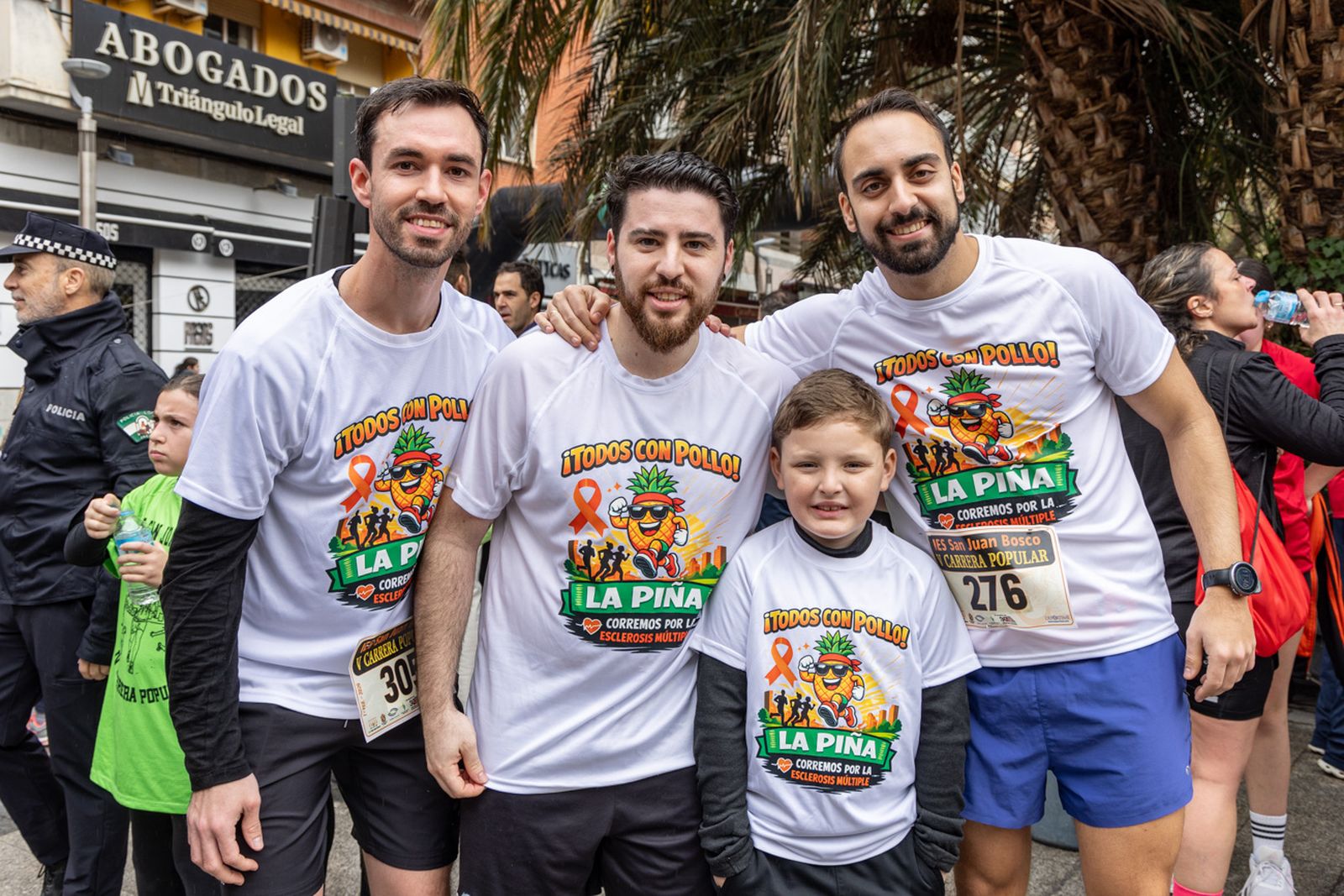 En imágenes: la lluvia no frena a más de un millar de corredores en la V Carrera Popular del IES San Juan Bosco (2)