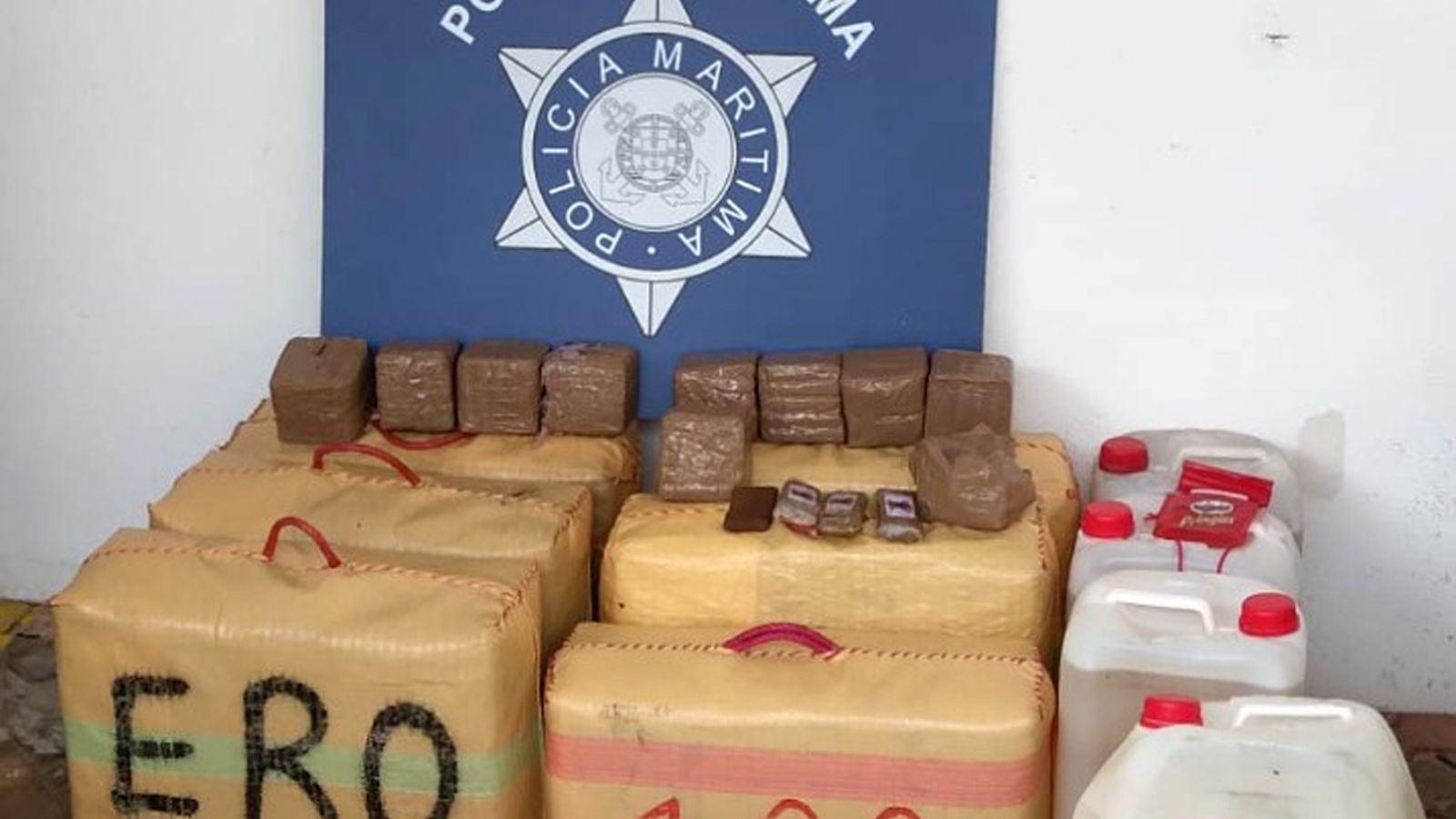 Parte de la droga y el combustible intervenidos