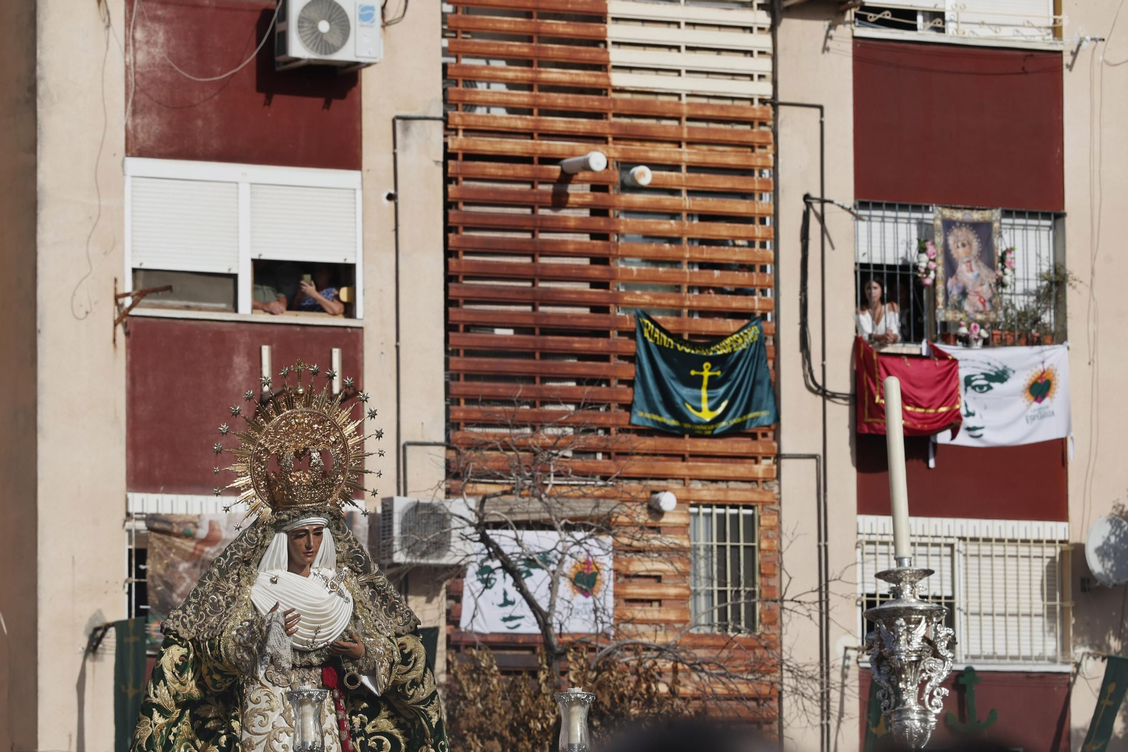 Las Tres Mil se empapa de Esperanza