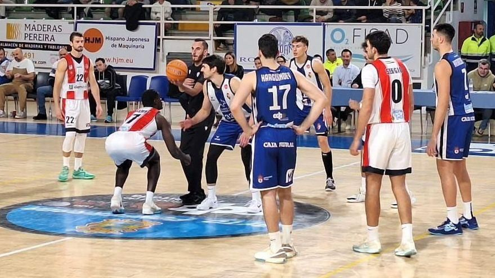 El salto inicial del Ponferrada-Algeciras de este sábado