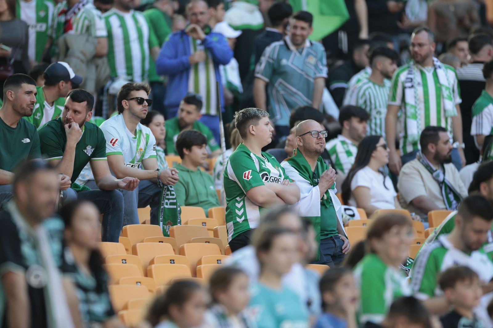 Búscate en las fotos del Betis - Rayo