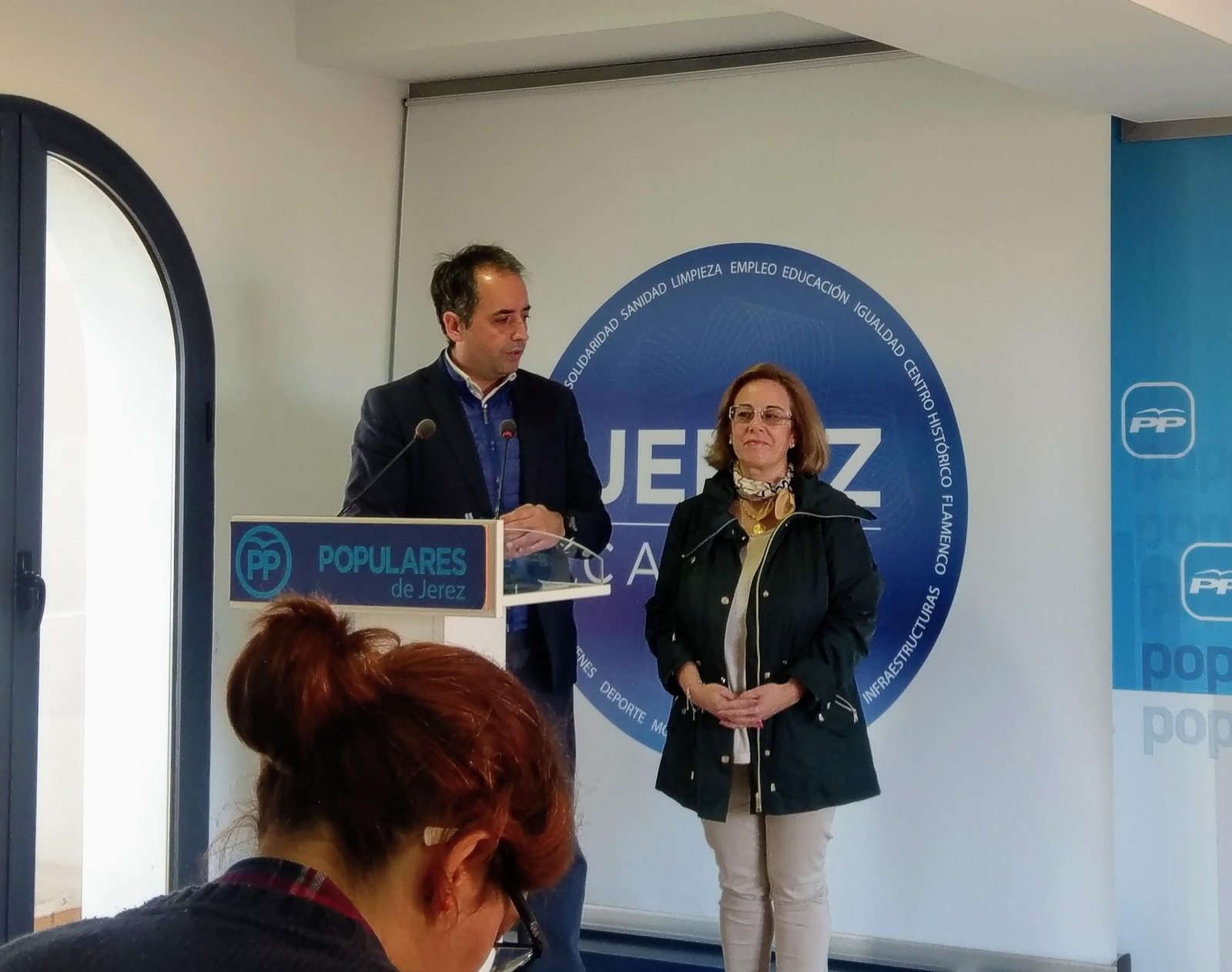 Antonio Saldaña durante la presentación de Charo López en la sede del PP. Antonio Saldaña durante la presentación de Charo López en la sede del PP.