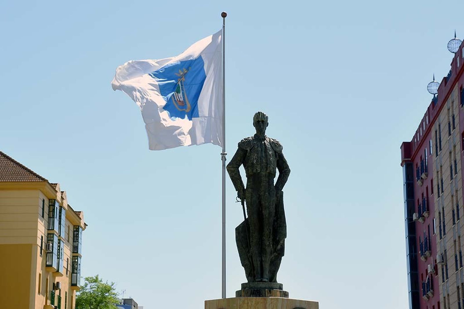 Imágenes del lunes 6 de mayo en Huelva