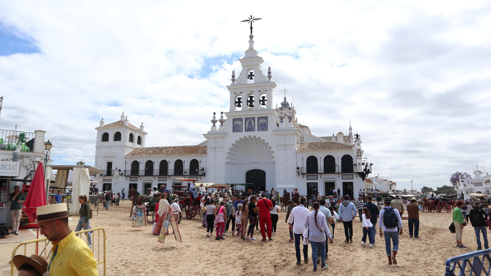 Imágenes del viernes 17 de mayo en EL Rocío