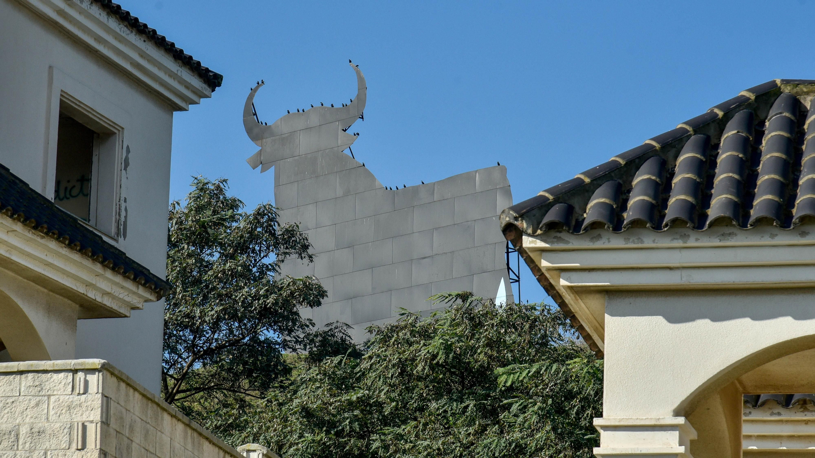 Fotos de la urbanización abandonada en Cortijo Grande, en Los Barrios