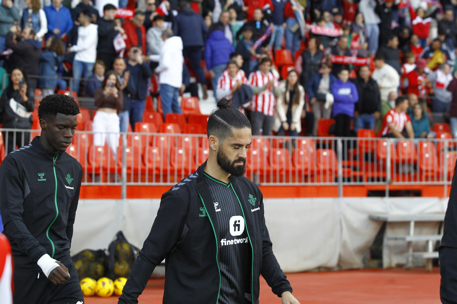 Imágenes del partido de fútbol U.D. Almería-Real Betis Balompié