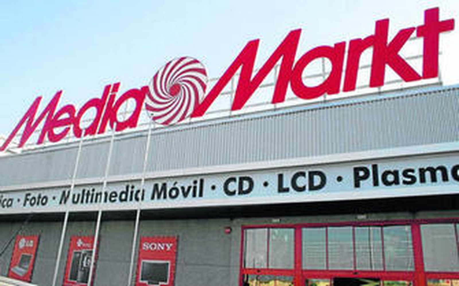 El éxito de Media Markt, fundada en 1979, se basa en una selección única de productos de marca a un precio mínimo garantizado.