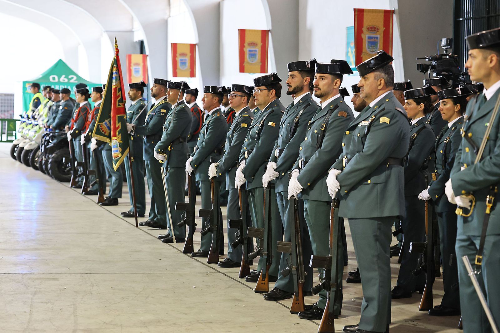 Imágenes de la jura del cargo de Julio Serrano Checa como Jefe de la Comandancia de la Guardia Civil de Huelva