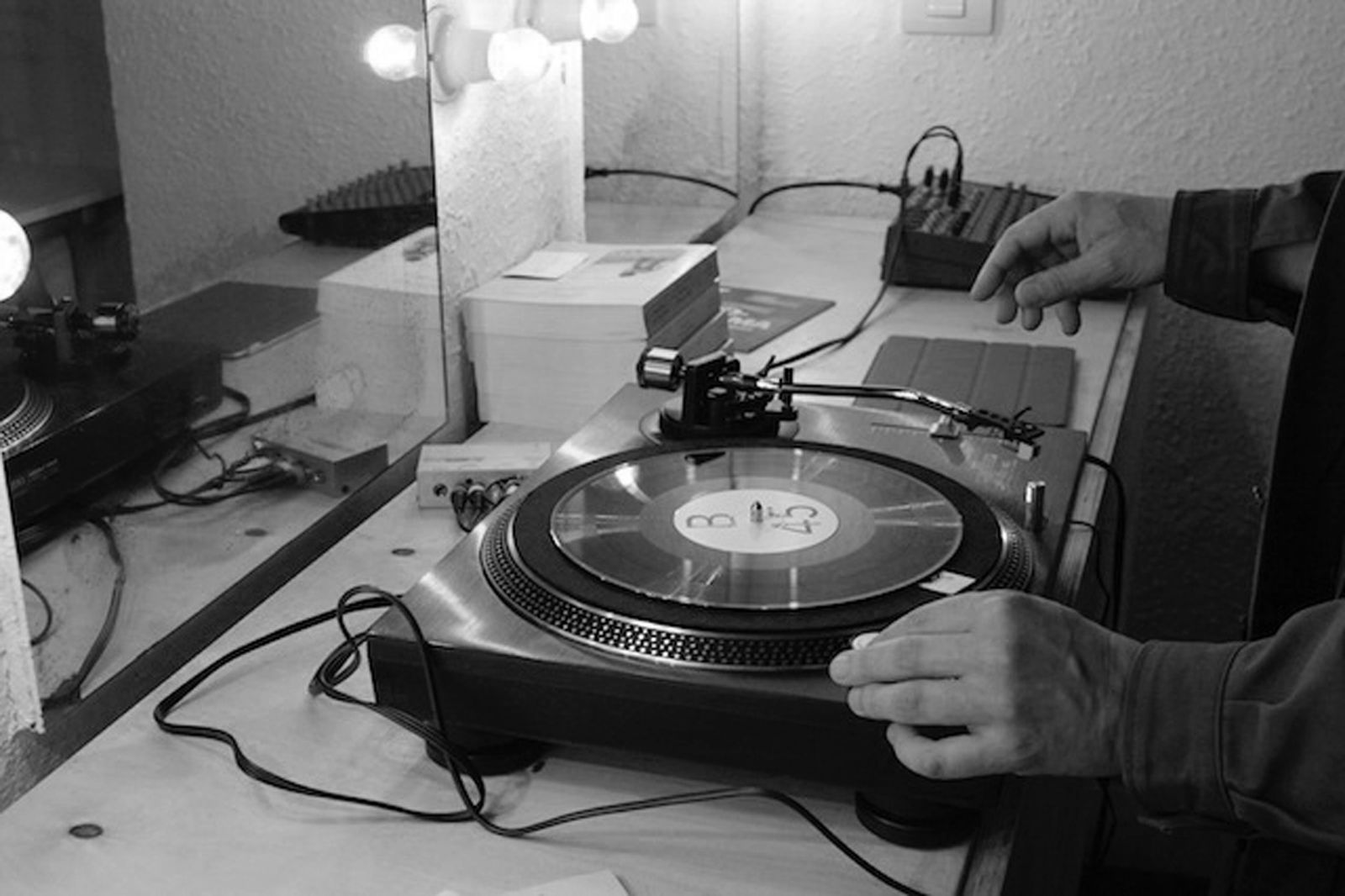 Imagen de 'LEVE', nueva propuesta en el José Guerrero.