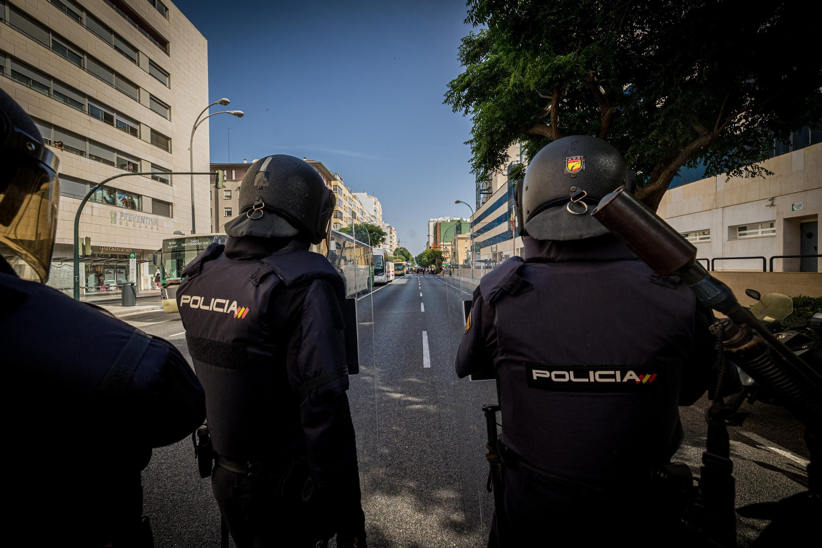 Imágenes del primer día de huelga de los trabajadores del sector del metal en Cádiz Imágenes del primer día de huelga de los trabajadores del sector del metal en Cádiz
