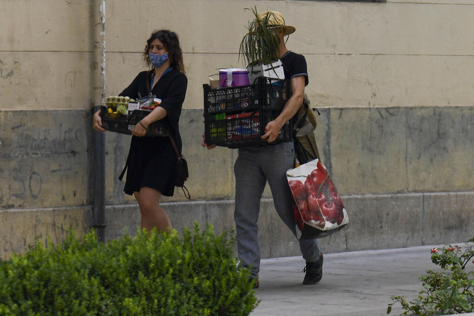Granada se escapa de los terribles datos del coronavirus en Andalucía: se mantienen los  11 brotes pero con 10 nuevos contagios