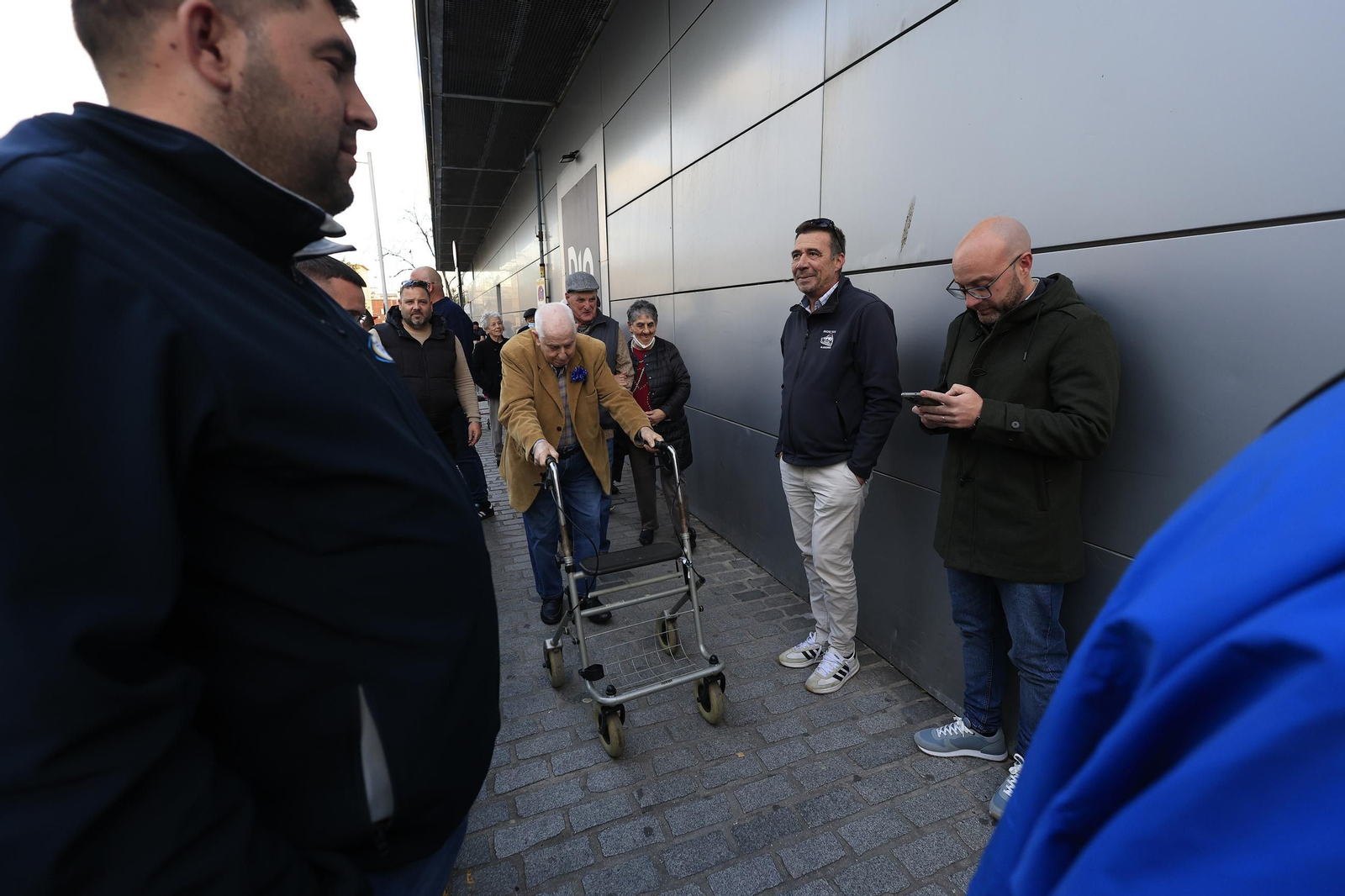 Las fotos del Paseo de la ilusión a los mayores de Algeciras