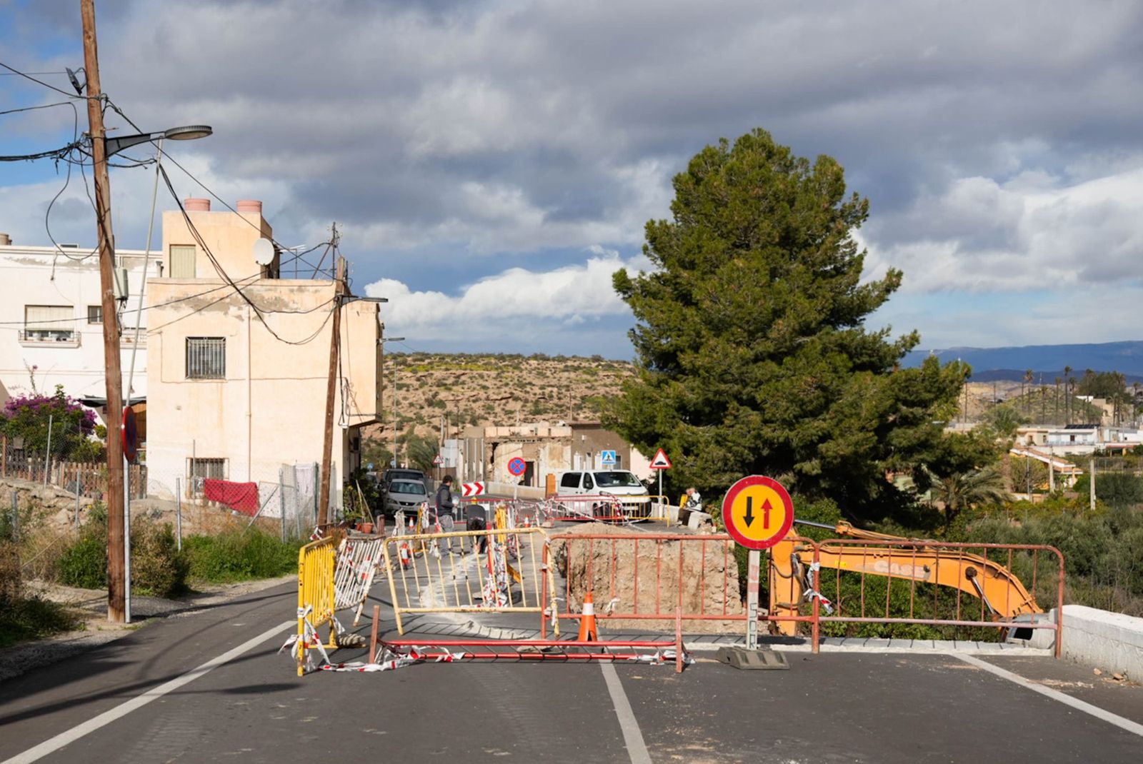 Aparición de restos arqueológicos en las obras de la carretera de El Chuche
