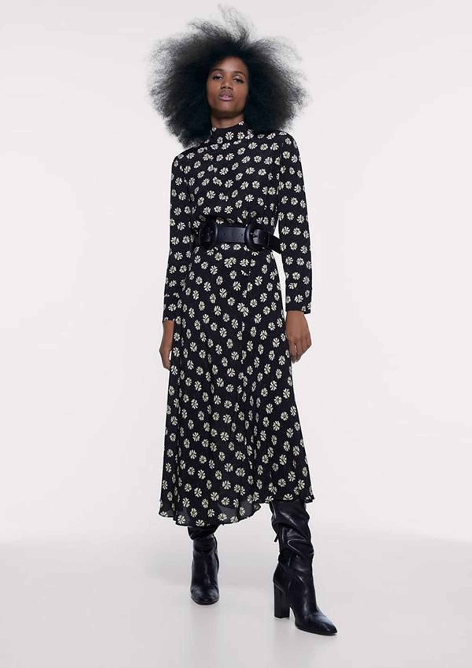 Los 15 vestidos de Zara que querrás llevar esta temporada