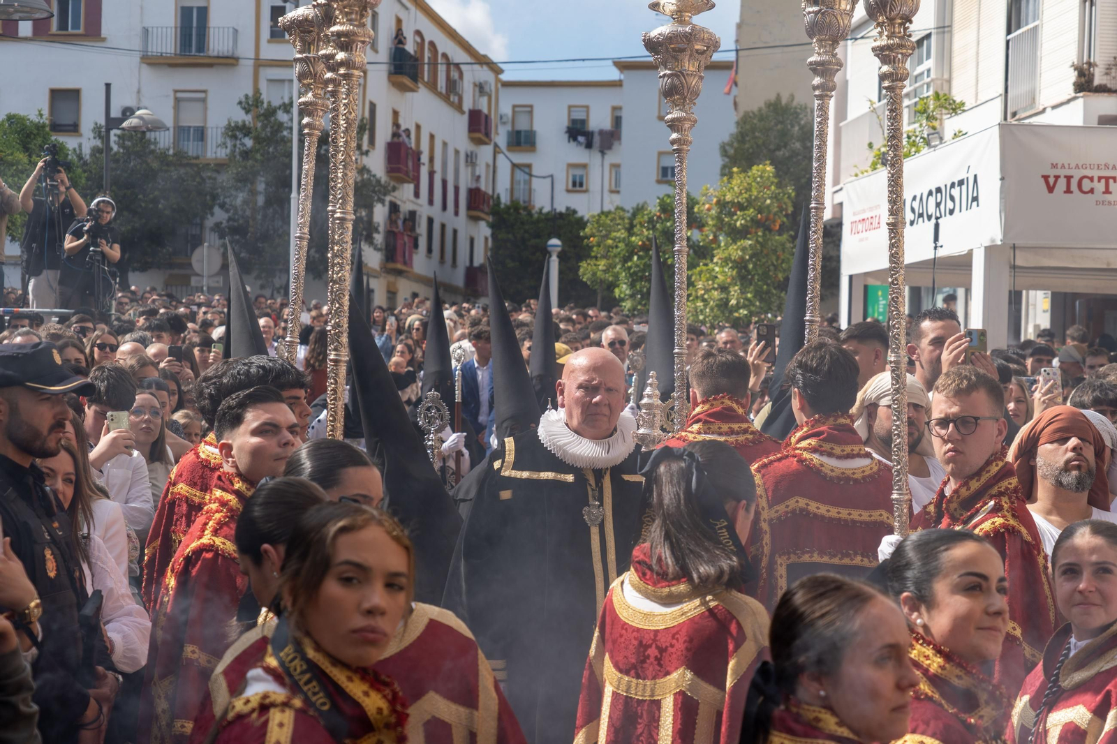 Domingo de Ramos: Imágenes de la procesión de La Sagrada Cena y Maria Santísima del Rosario