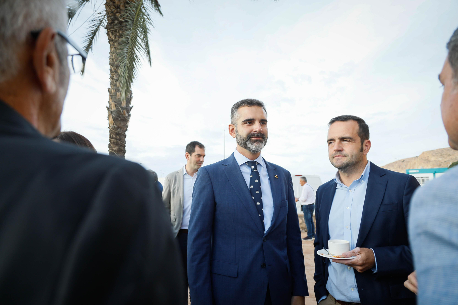 Imágenes del desayuno informativo