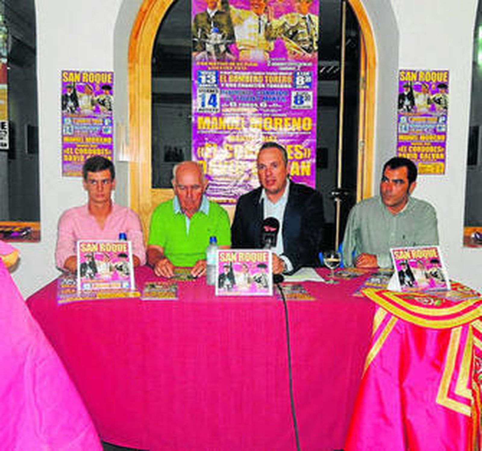 Galván, Escarcena, Ruiz Boix y Navas, ayer en el Espacio Joven.