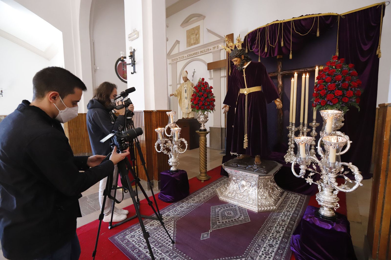 Imágenes de las veneraciones a los Cautivos de Huelva