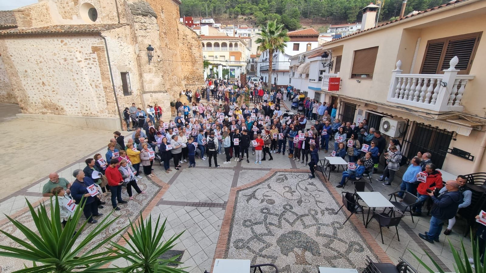 Concentración en Torres de Albanchez.
