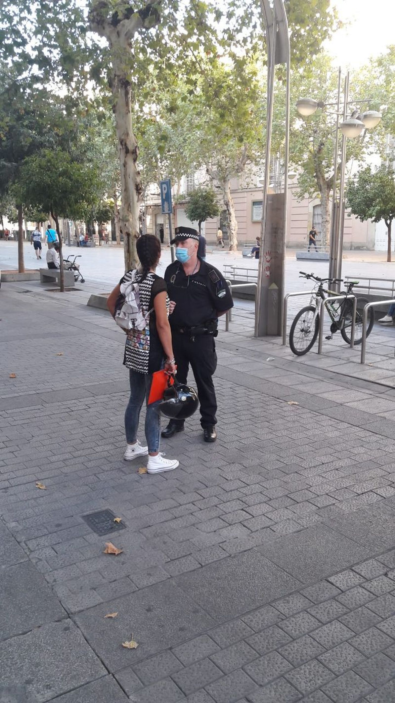 Las fotos del primer día de uso obligatorio de las mascarillas en Córdoba