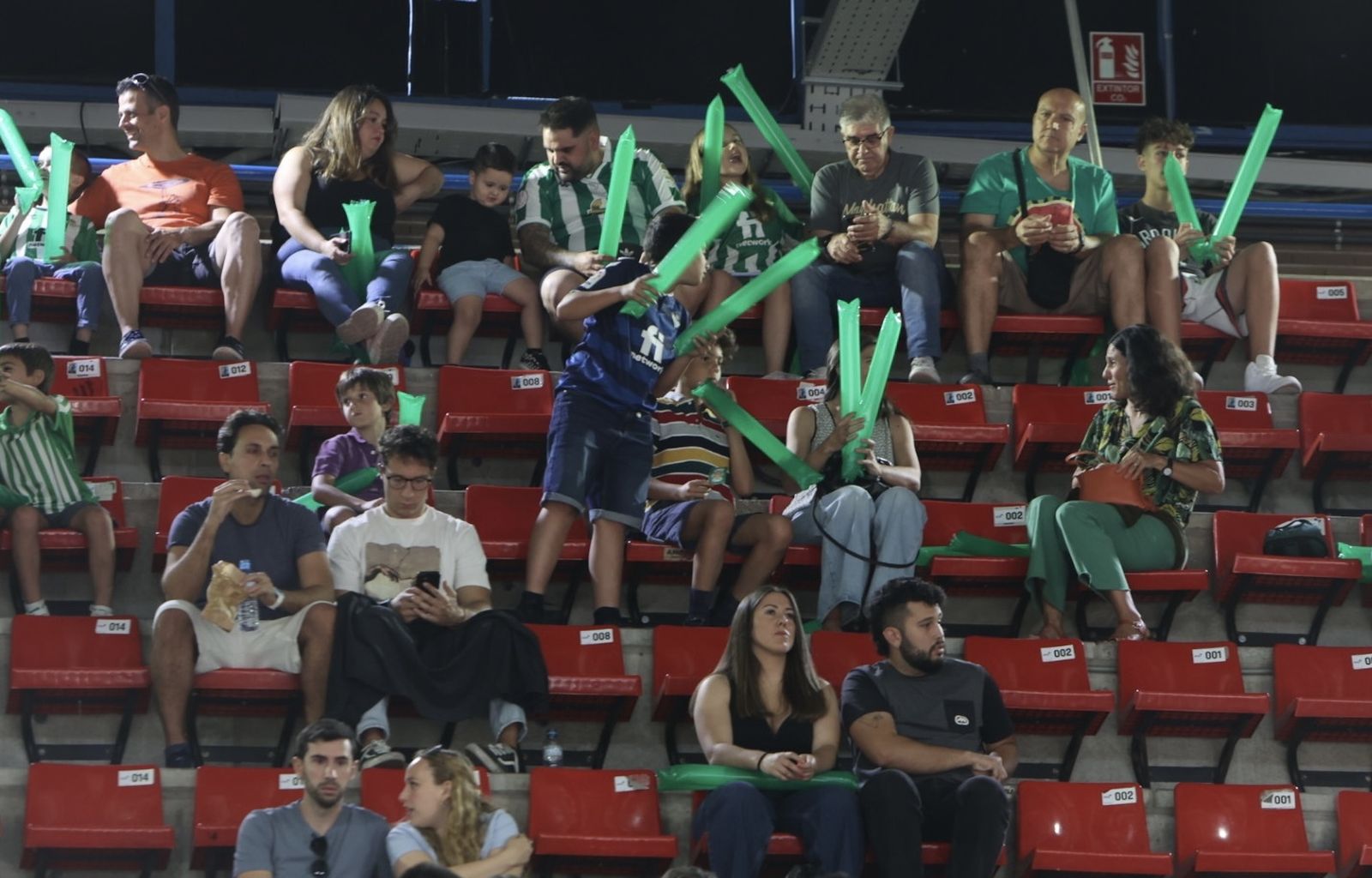 Búscate en el o Betis Granada de baloncesto