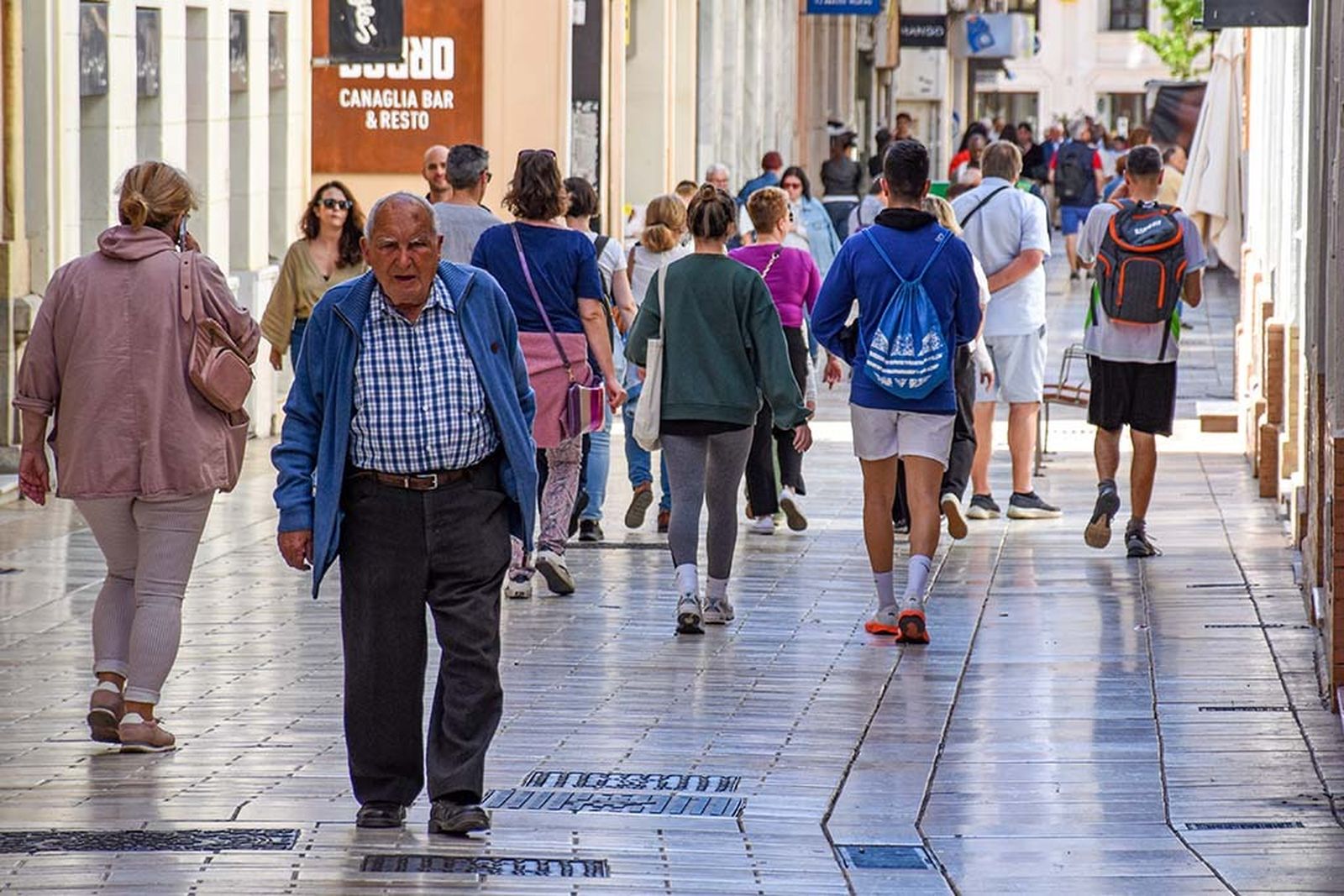Imágenes del lunes 6 de mayo en Huelva