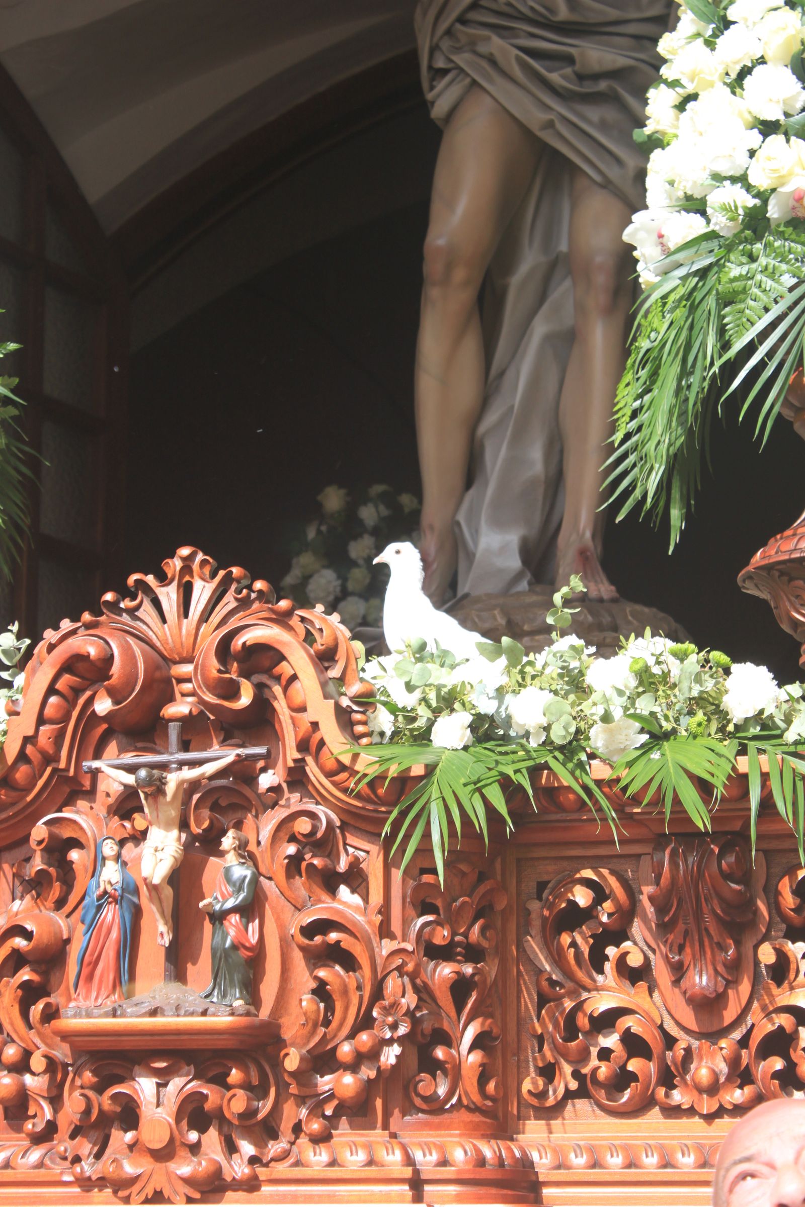 Las imágenes del Domingo de Resurrección en Vélez Rubio