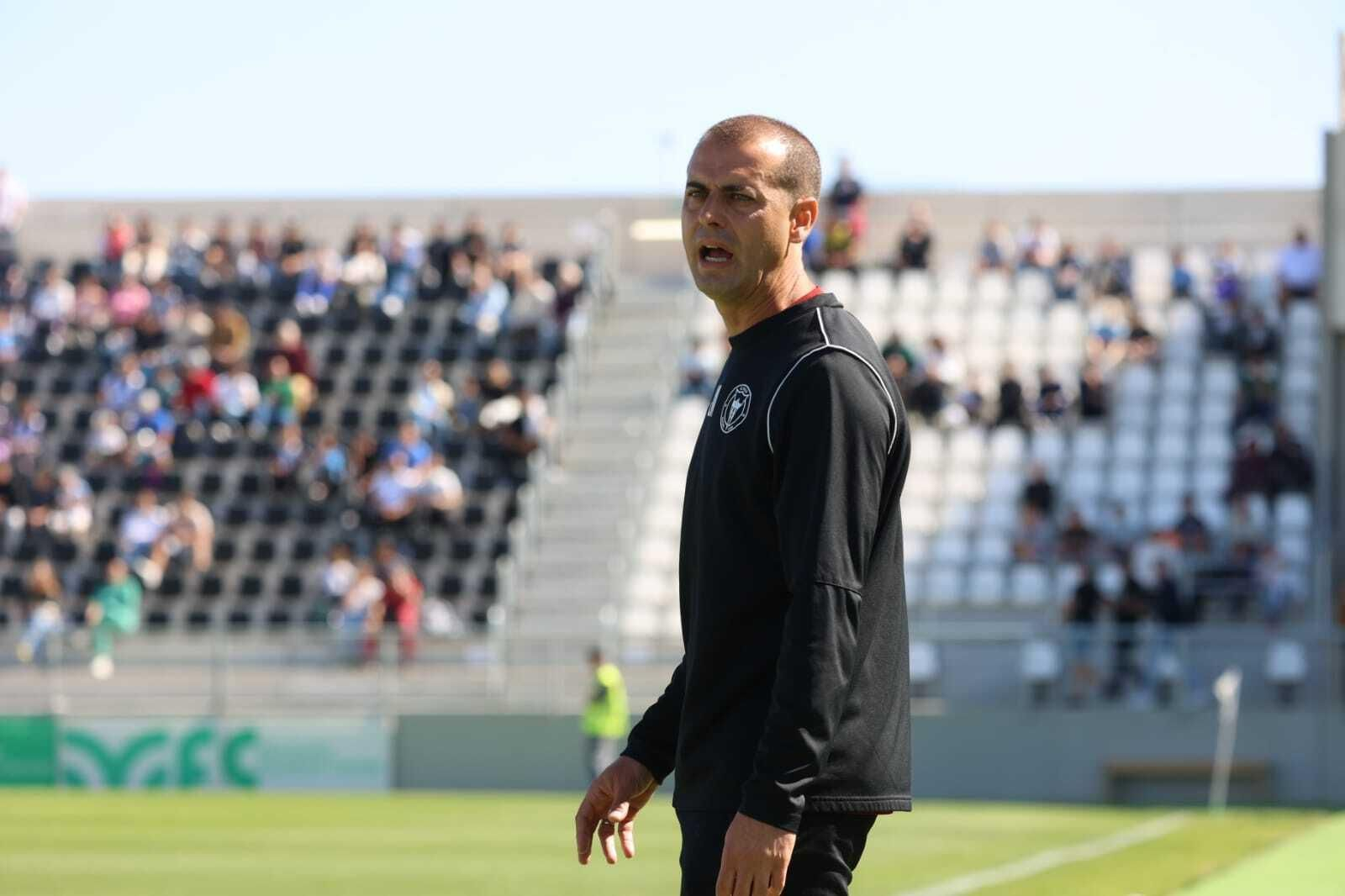 Juanma Gómez: "Queríamos la victoria y en los últimos minutos la hemos merecido"