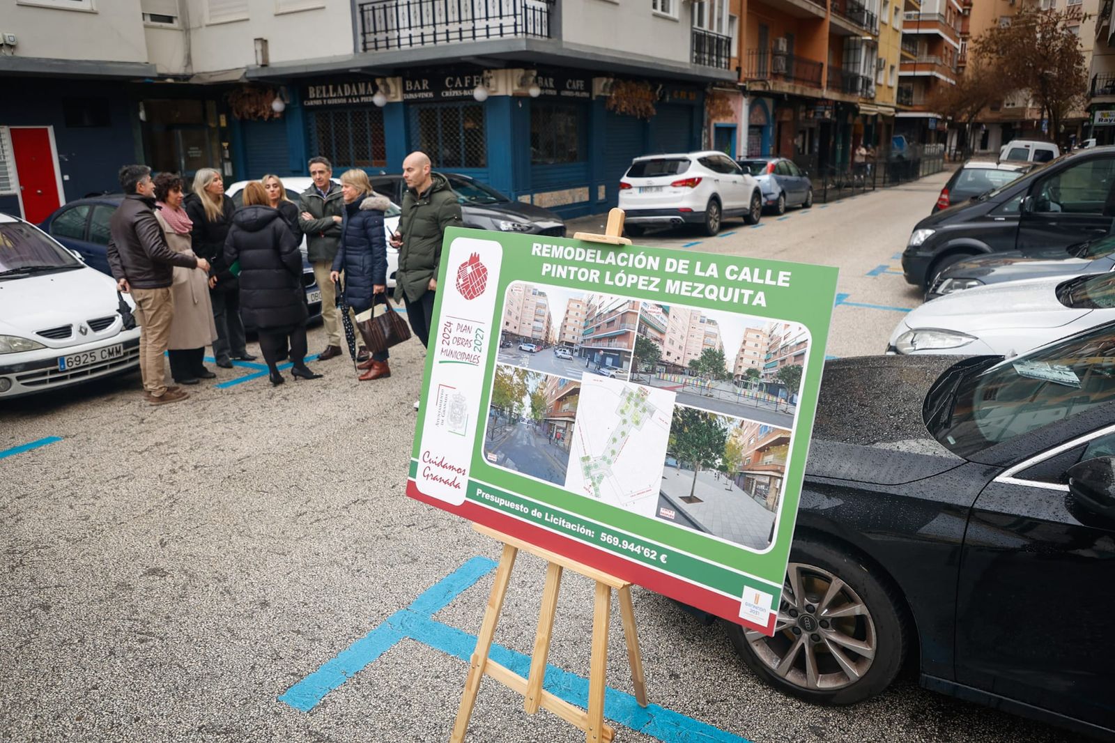 Presentación de la reforma de la calle este lunes por parte de la alcaldesa.