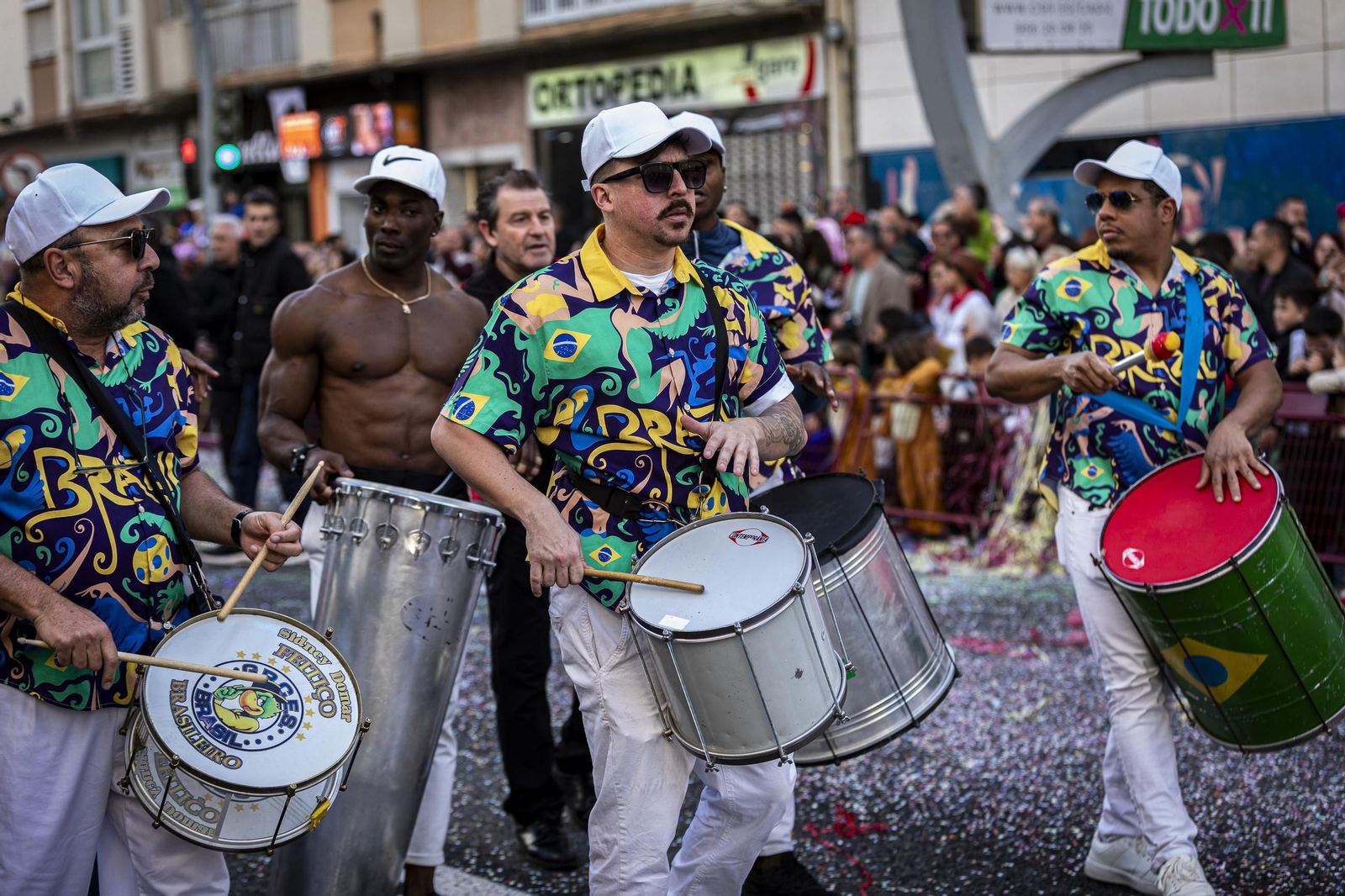 Búscate entre las mejores imágenes de la Cabalgata Magna