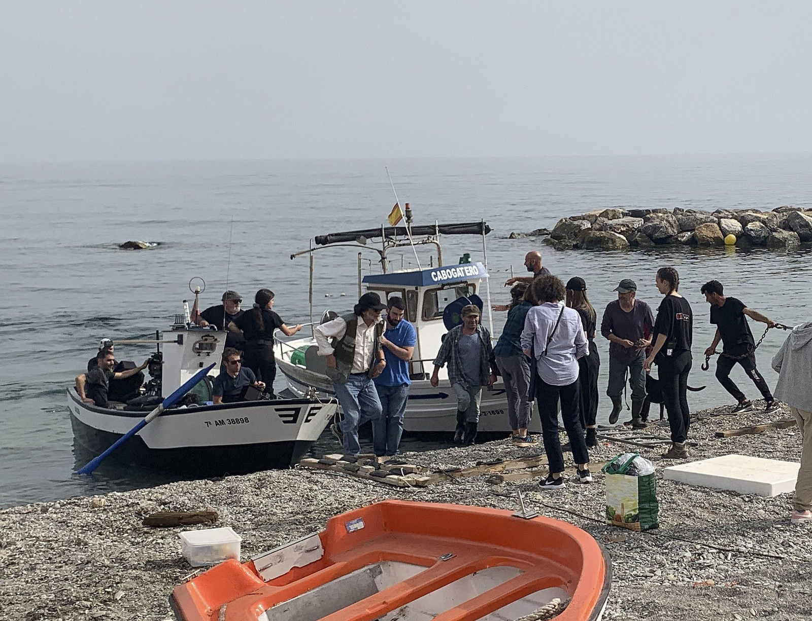 Momento del rodaje de Cerrar los Ojos en  Castell de Ferro