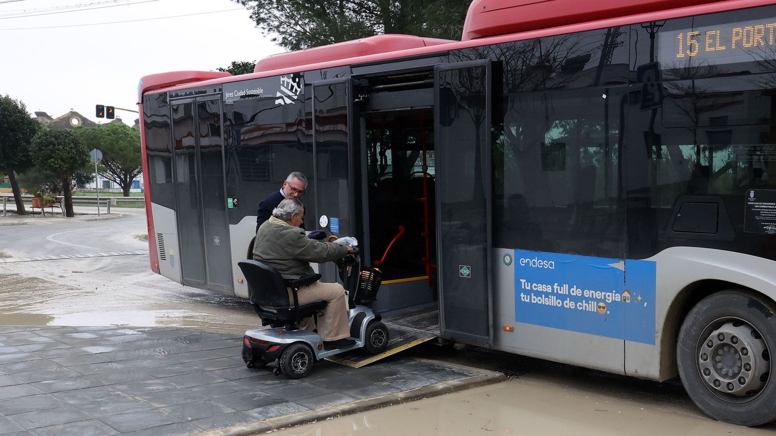 Vuelta a sus casa en La Ina, La Corta y El Portal