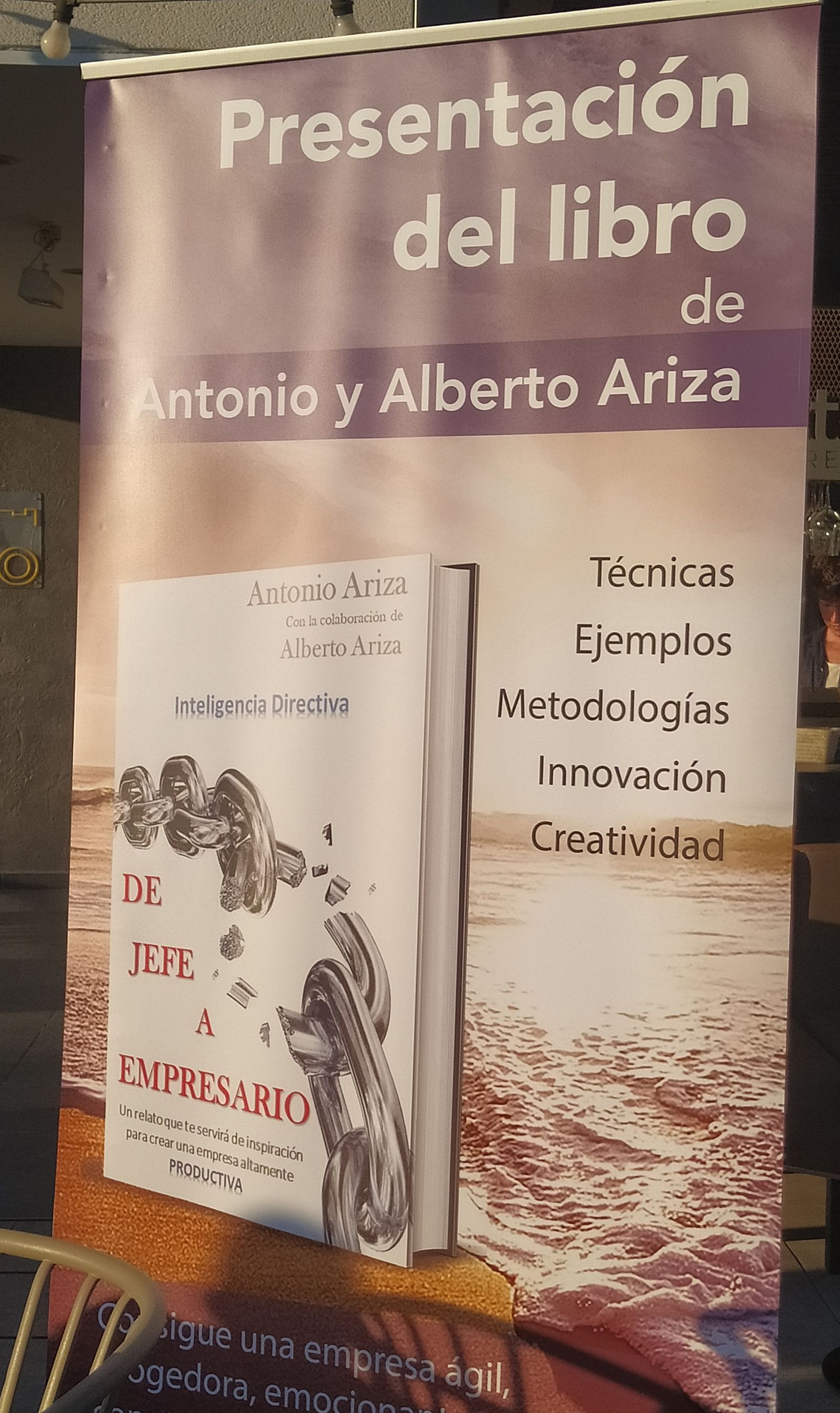 Cartel de la presentación del libro de los hermanos Ariza
