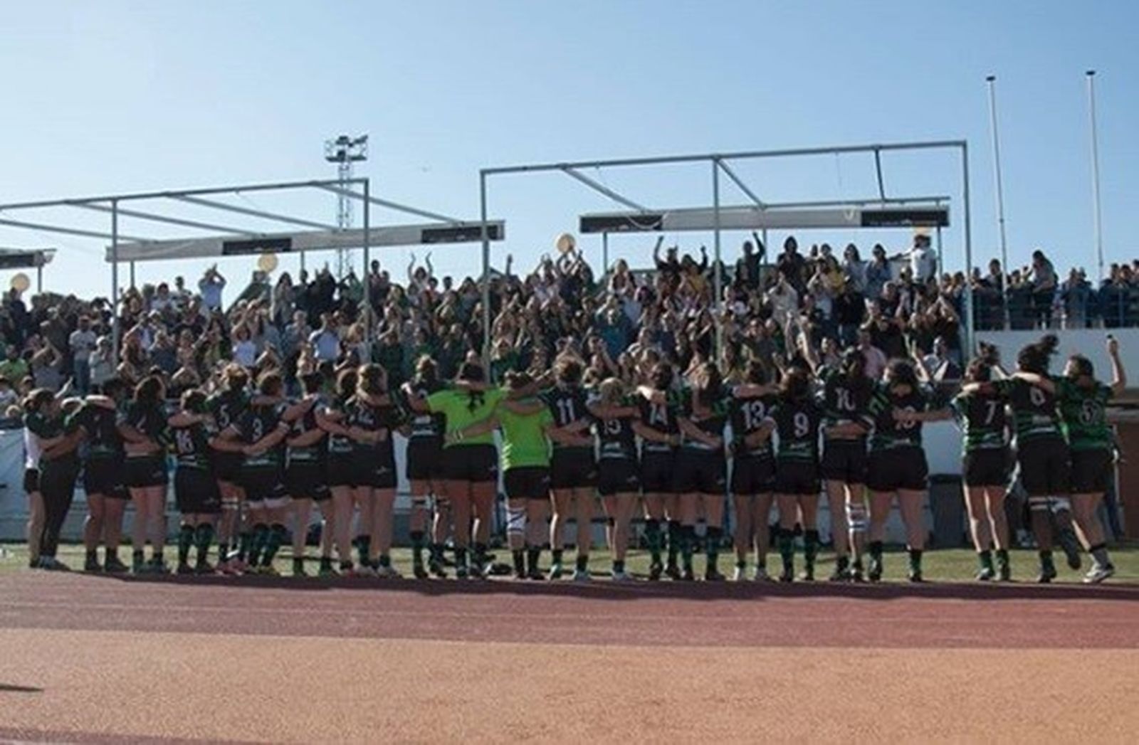 Una imagen del Corteva Cocos celebrando un triunfo con su público.