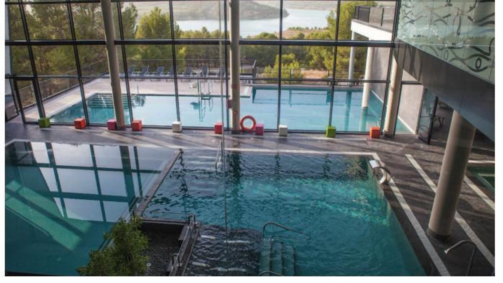 Balneario de Zújar, en la actualidad. Imagen del Boletín del Centro de Estudios Pedro Suárez, Estudios sobre las comarcas de Guadix, Baza y Huéscar, Monográfico de Balneario y Baños Árabes