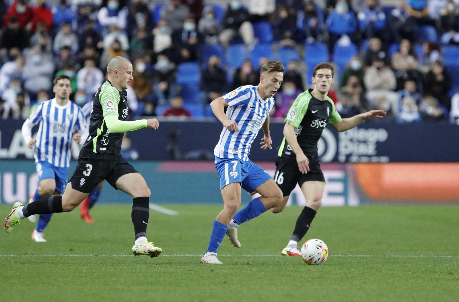 Las fotos del Málaga CF-Sporting de Gijón