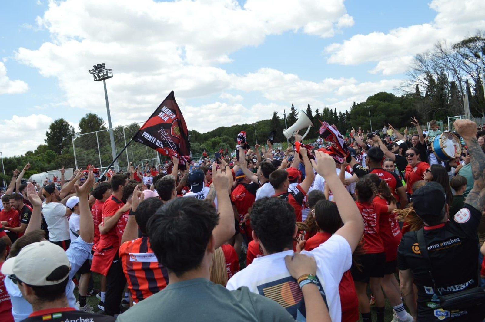 Las mejores fotos del ascenso del Salerm Puente Genil a Segunda Federación