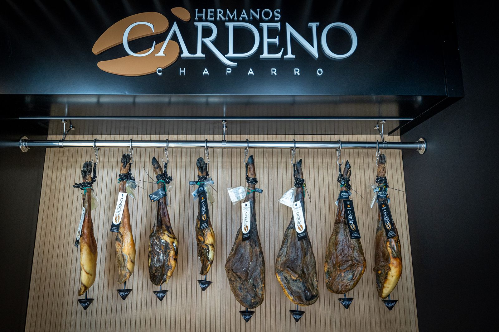 Imágenes de ‘Shopping Almadraba’ la nueva tienda de Petaca Chico en Cádiz