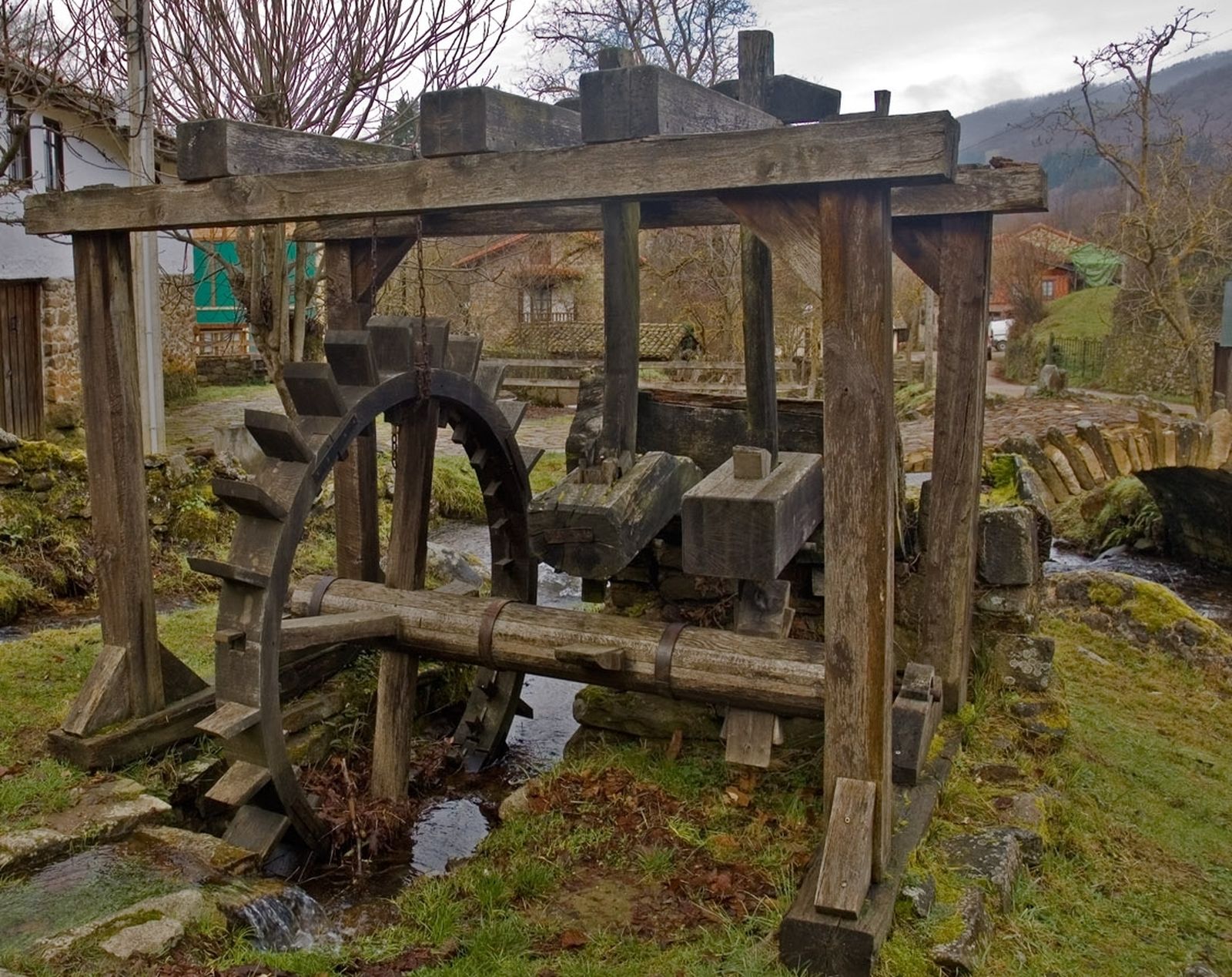 Aynadamar en el universo de las acequias