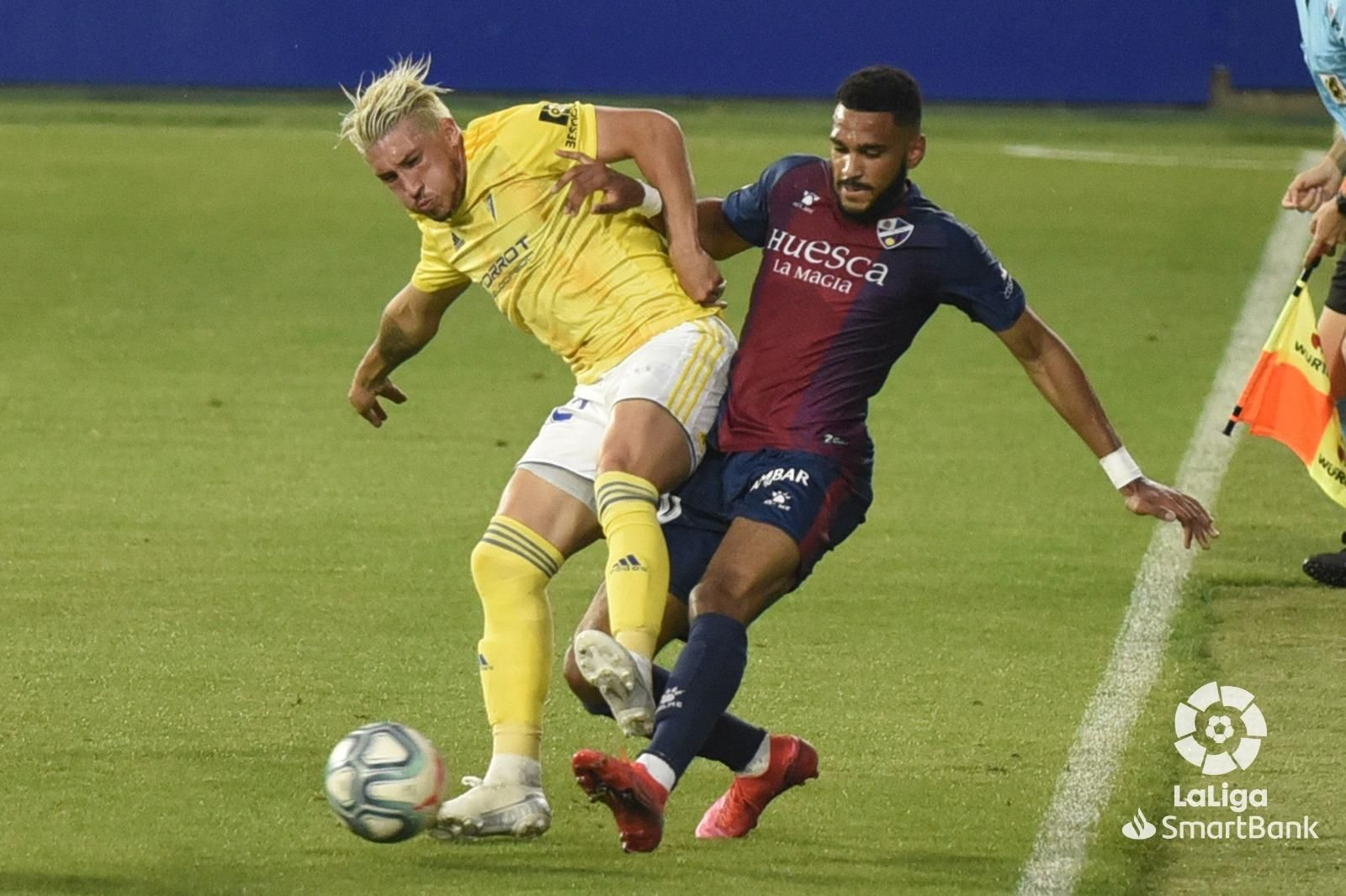 Las imágenes del Huesca-Cádiz.