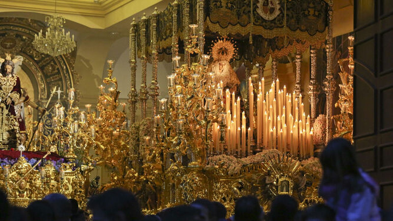 Jesús de la Puente del Cedrón y María Santísima de la Paloma.