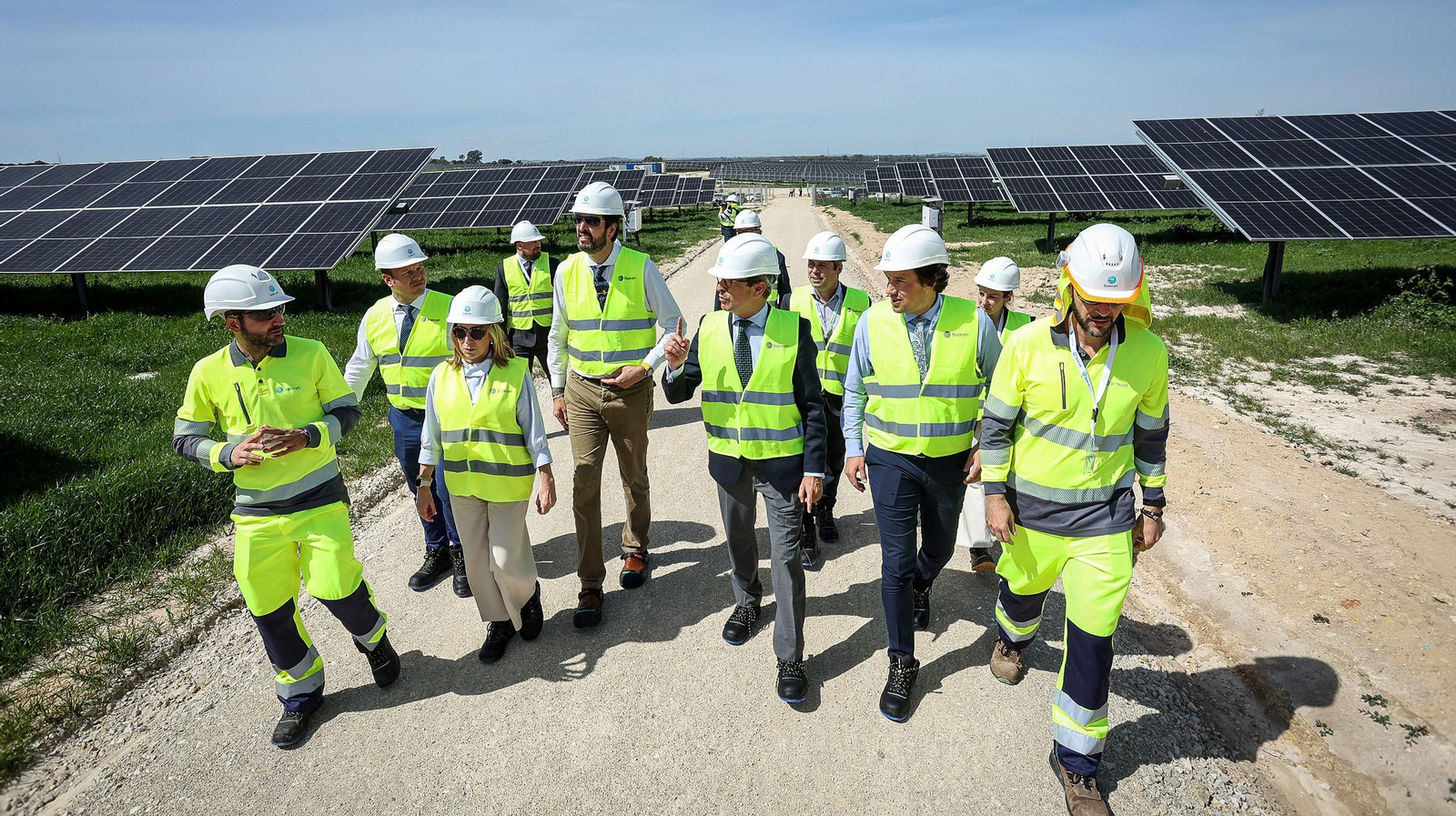 Inauguración de cuatro plantas solares