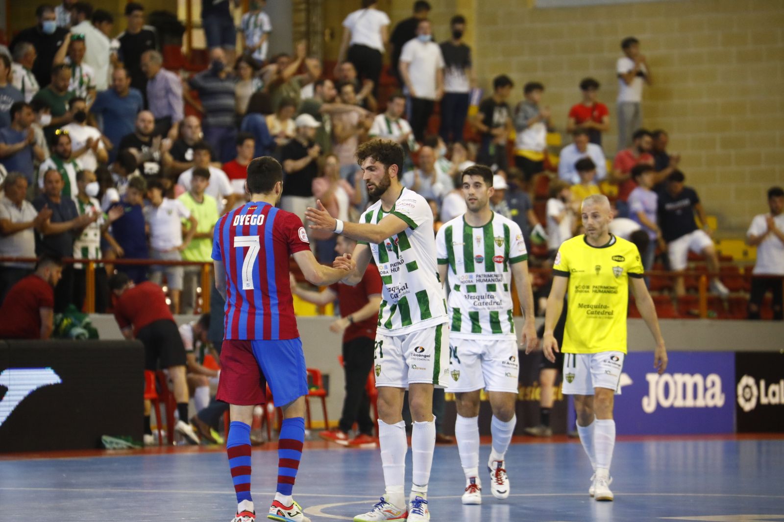 El empate del Córdoba Futsal ante el Barça, en imágenes