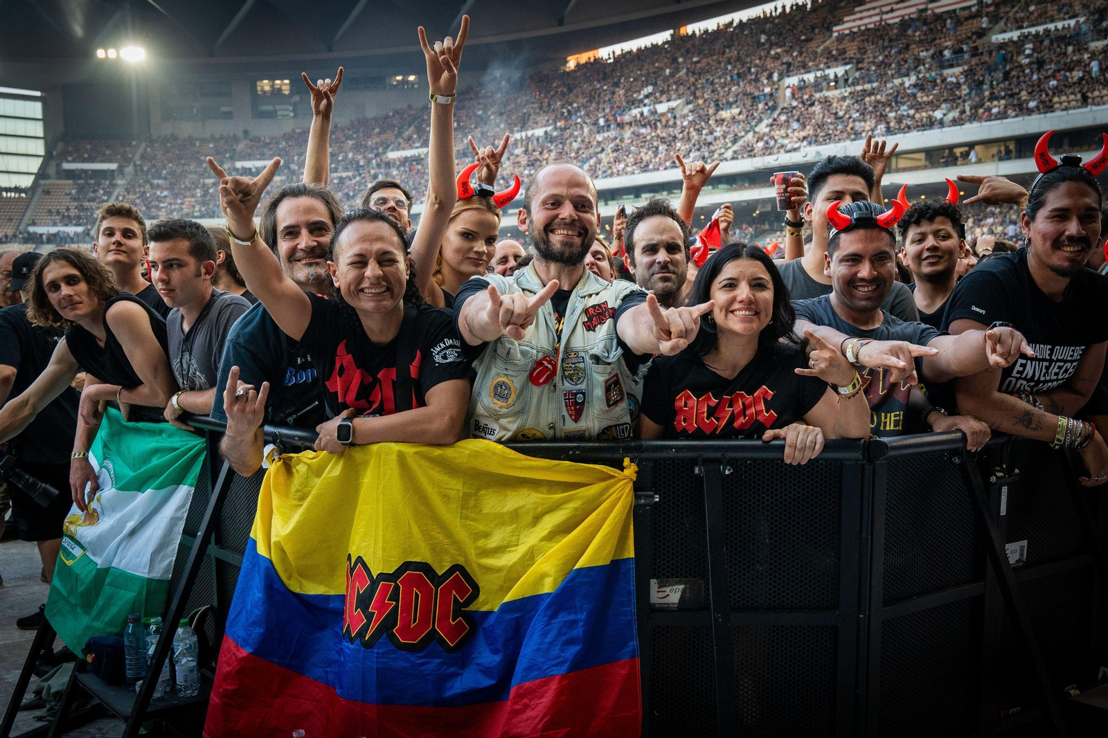 Las imágenes del primer concierto de AC/DC en Sevilla por su gira 'Power Up Tour 2024'