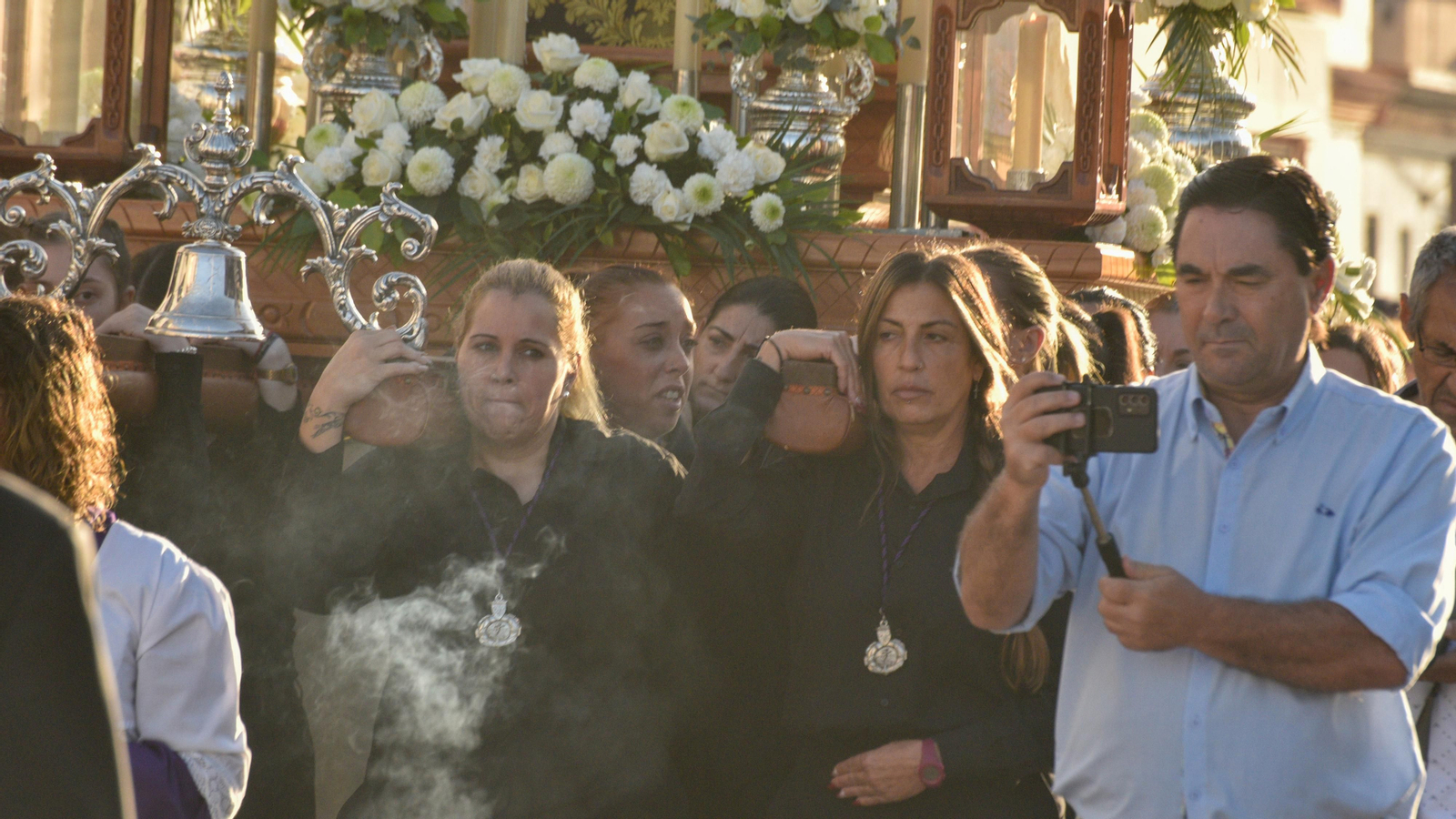 Procesión de La Virgen del Carmen en La Línea por el Dia de Todos los Santos